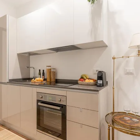 The Rent - Gorgeous One-bedroom In Ticinese Apartment